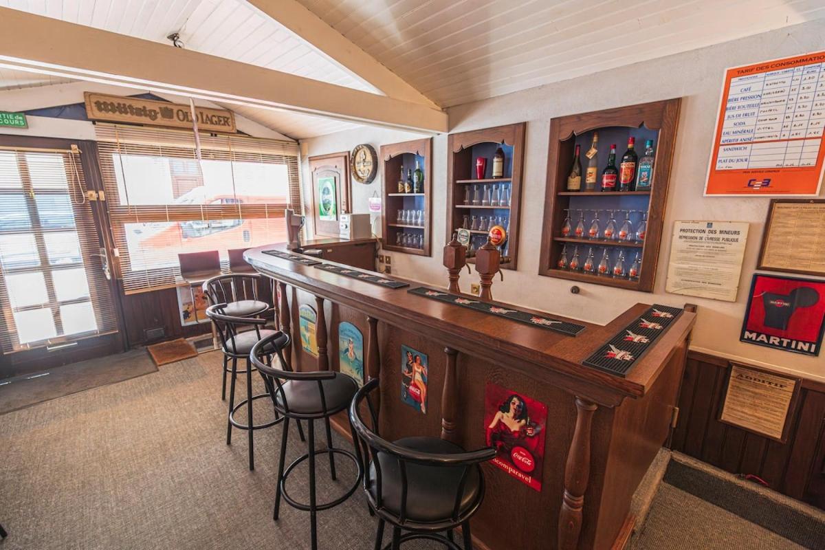 Bar A Bulles - Ancien Comptoir Transforme Villa Reims Exterior photo